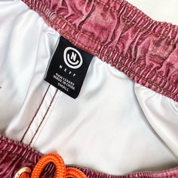 Neff Daily Hot Tub Surf Swim Board Shorts in Watercolor Palms Burgundy - Picture 10 of 12